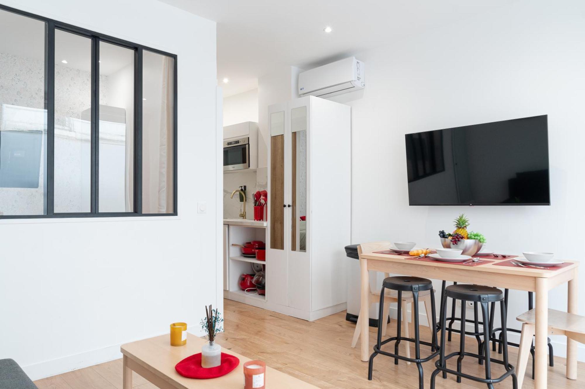 Lavie Maison Eiffel Ac Hot Tub Paris Exteriör bild