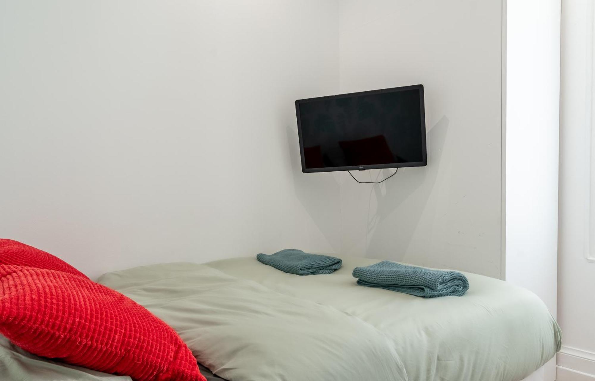 Lavie Maison Eiffel Ac Hot Tub Paris Exteriör bild
