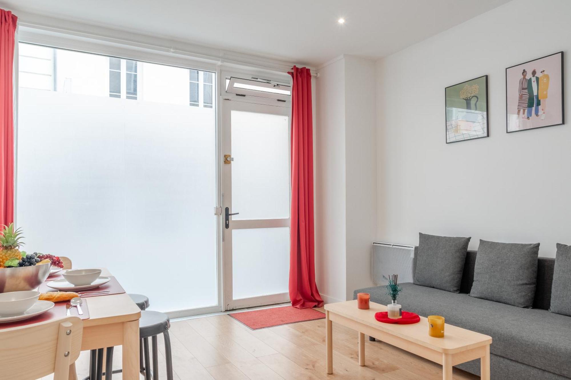 Lavie Maison Eiffel Ac Hot Tub Paris Exteriör bild