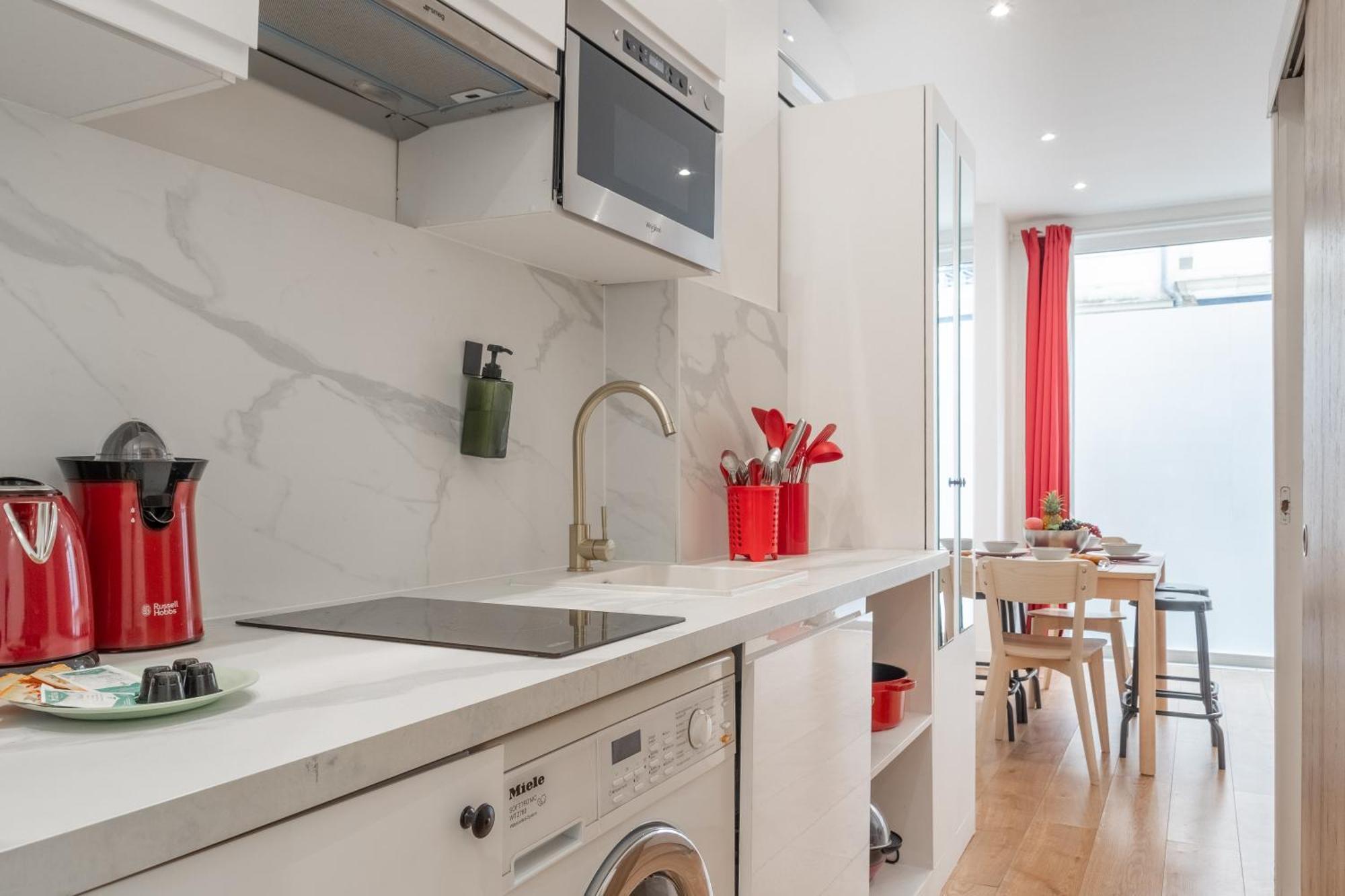 Lavie Maison Eiffel Ac Hot Tub Paris Exteriör bild